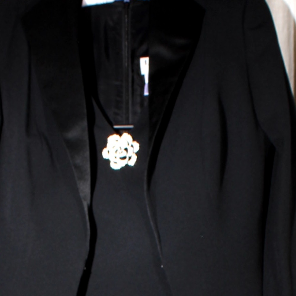 Evening Gown - Picture 5 of 7